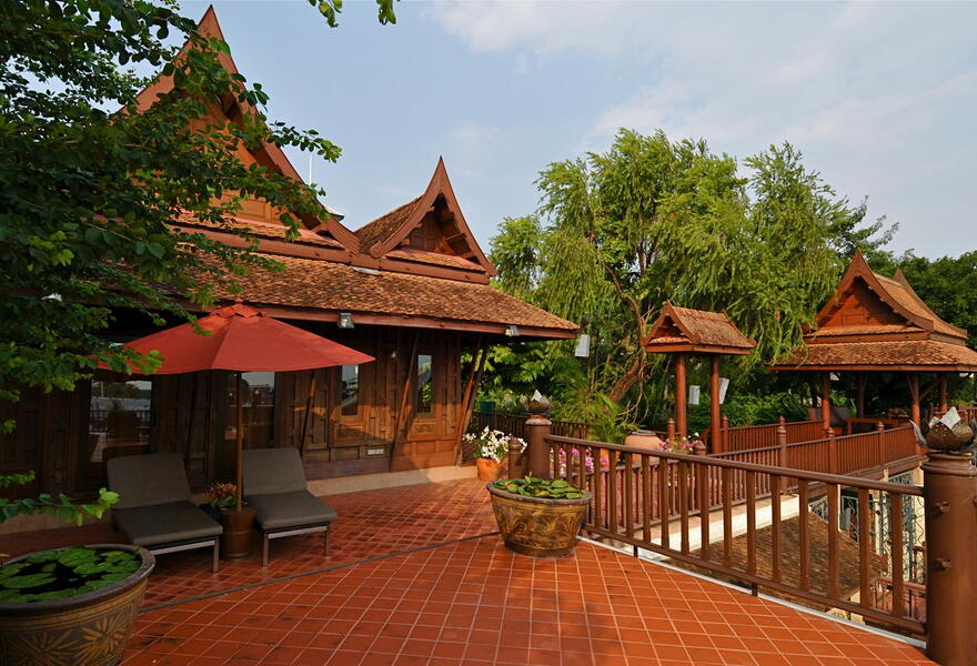 Chakrabongse Villas