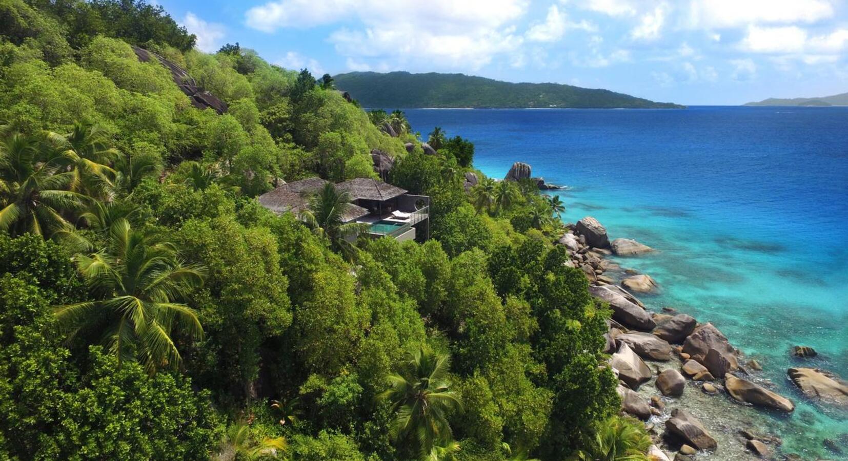 Ocean front villa