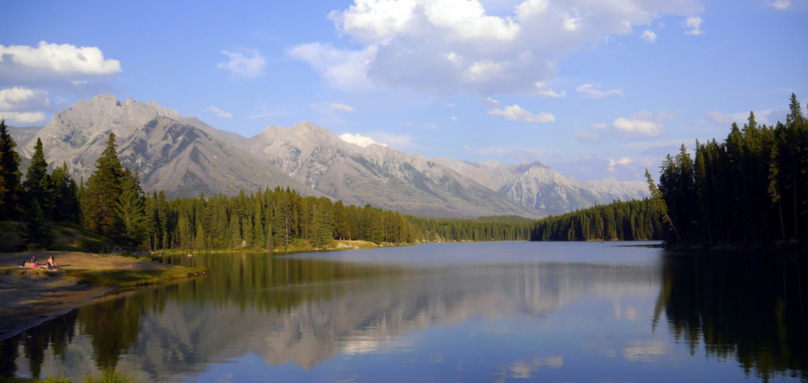 Photo of Banff