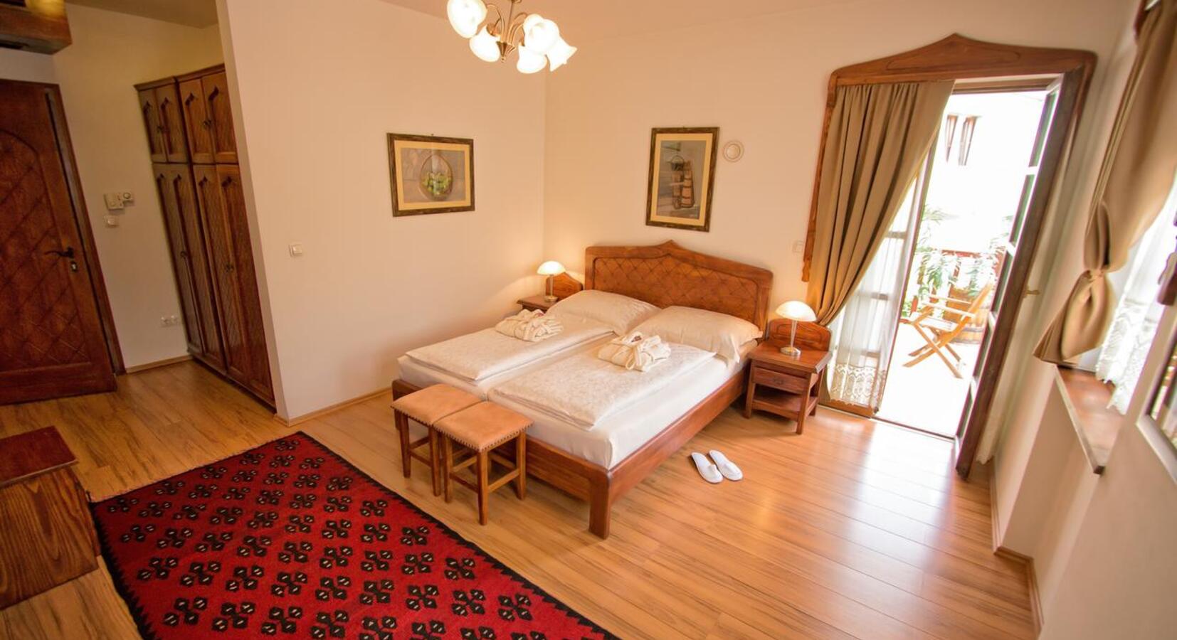 Deluxe double room with balcony