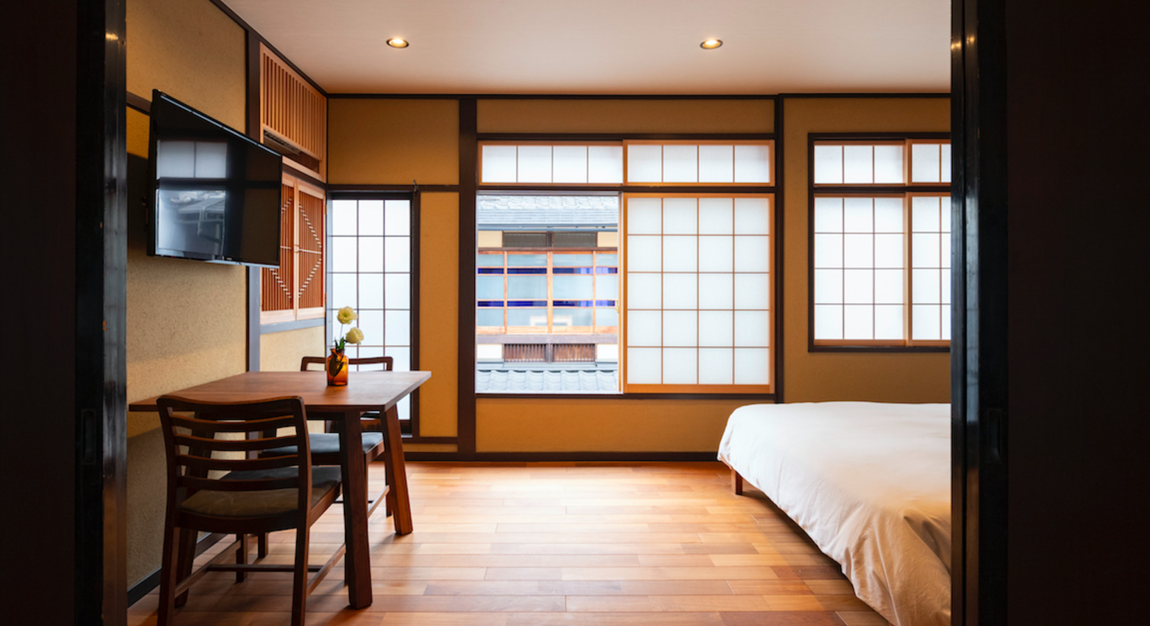 Star Suite Shoji Bedroom