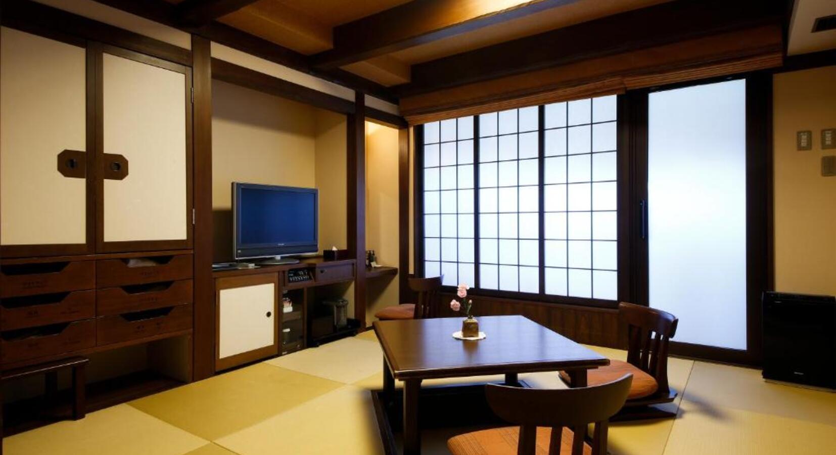 Japanese-Style Guest Room