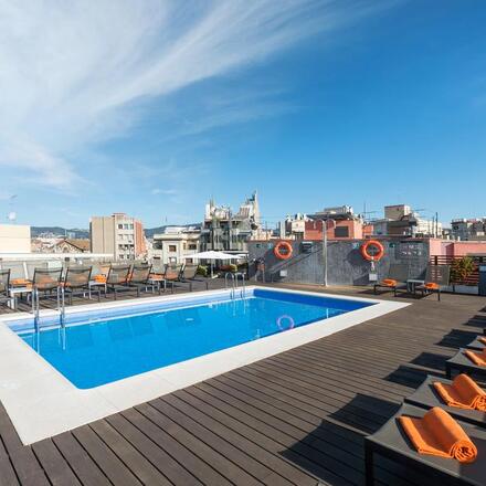 Rooftop Pool and terrace