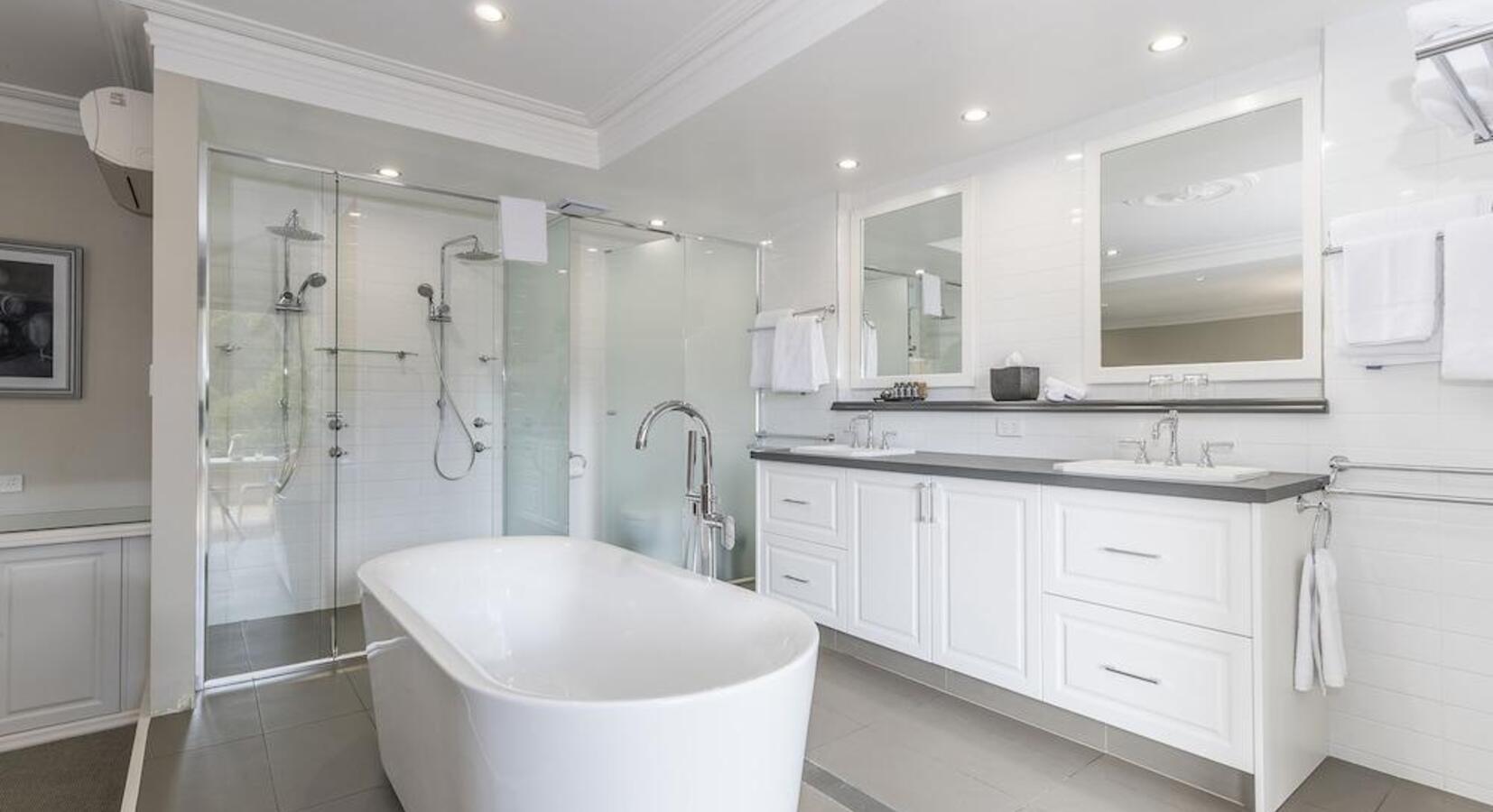 Bathroom with Freestanding Tub