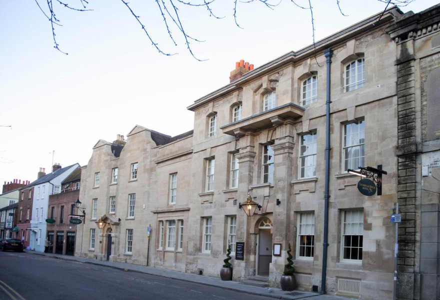 Vanbrugh House Hotel