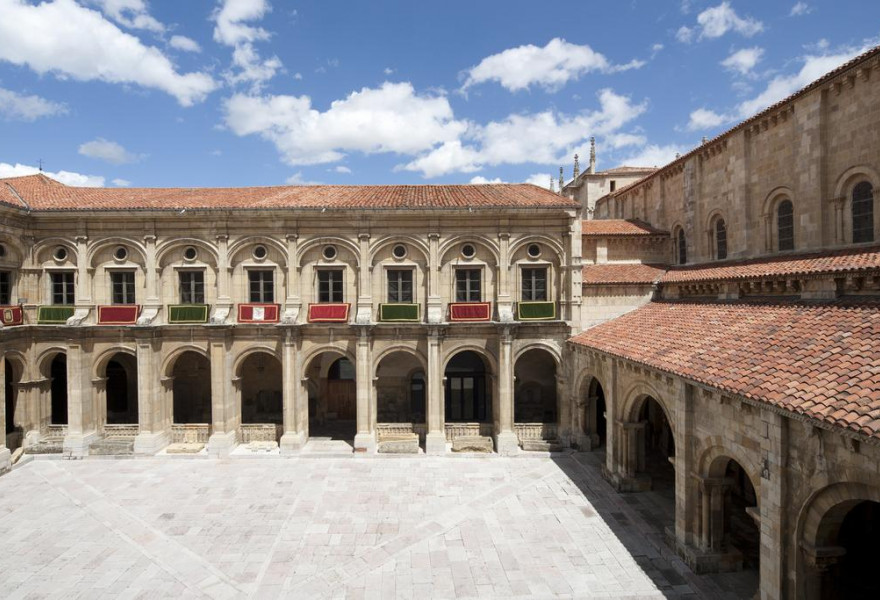 Hotel Real Colegiata de San Isidoro