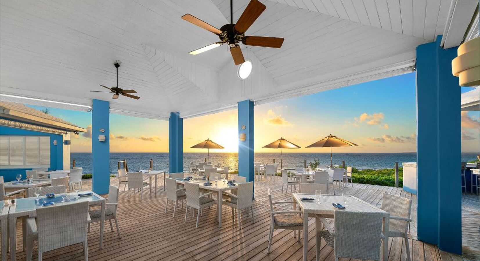 Beachfront dining