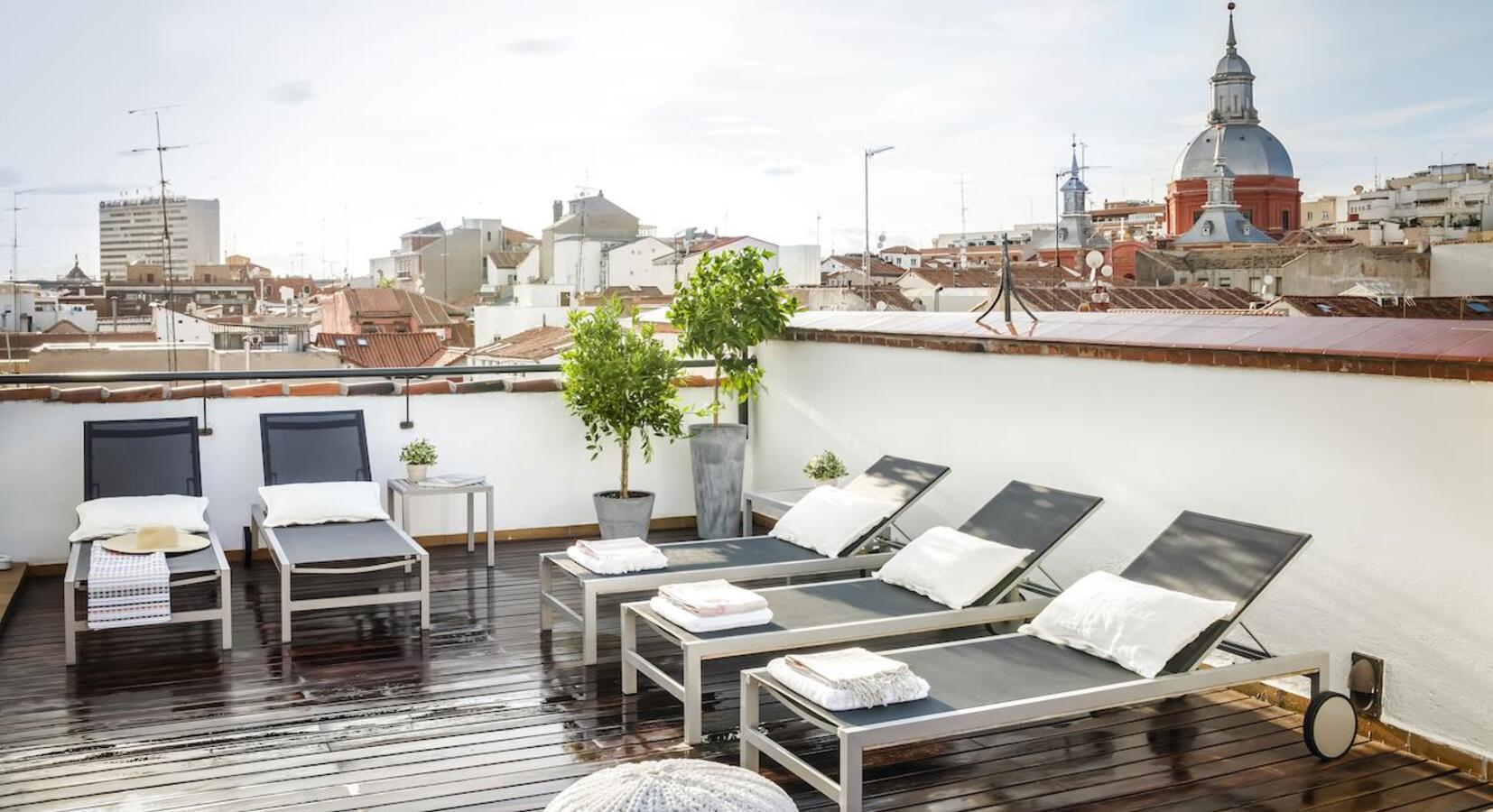 Roof terrace