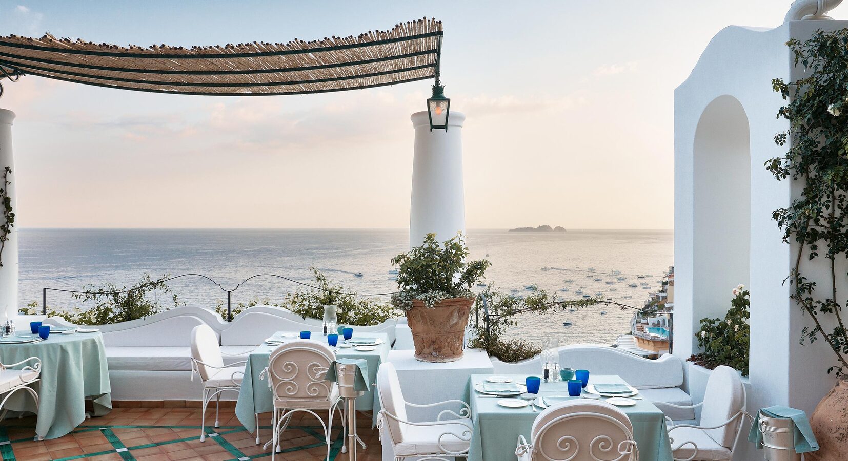 Dining Terrace at Le Sirenuse