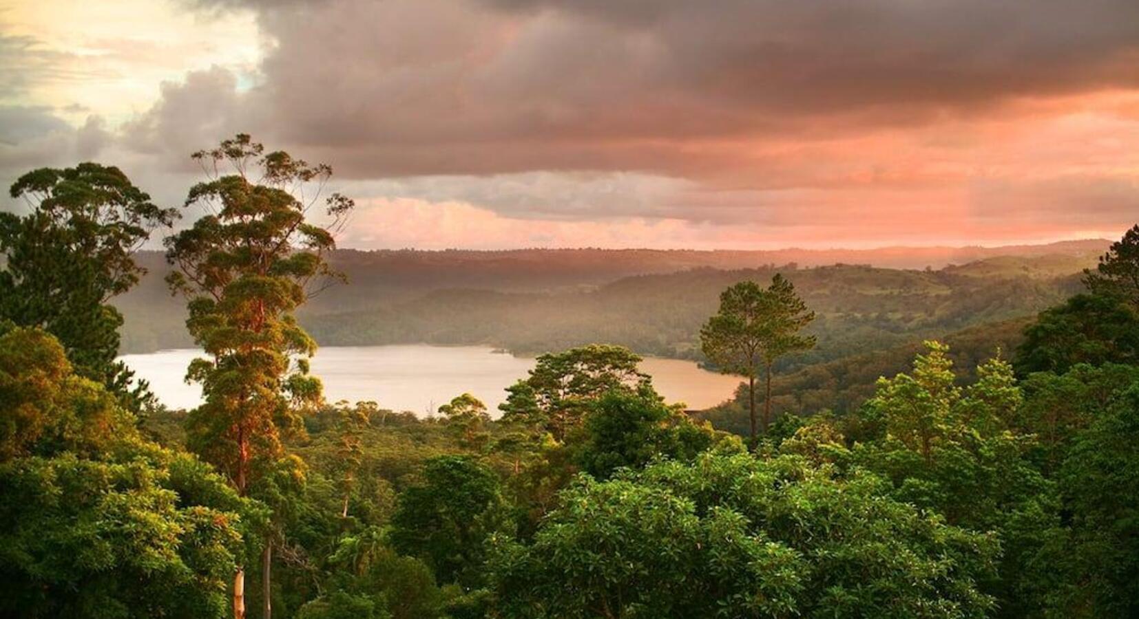 Lake Baroon Views