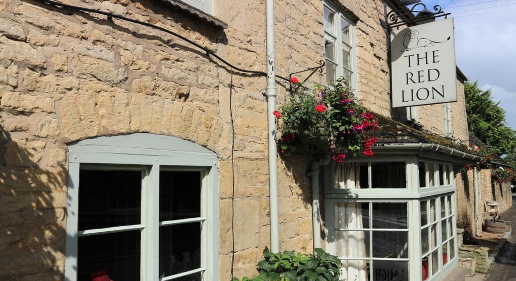 Photo of The Red Lion Inn, Warwickshire