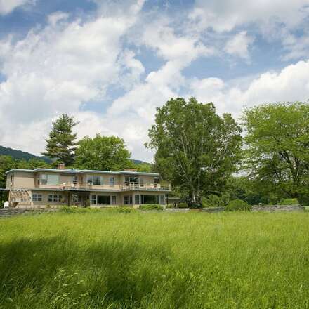 The Guesthouse at Field Farm