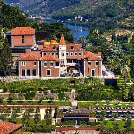 12 Best Hotels in The Douro Valley