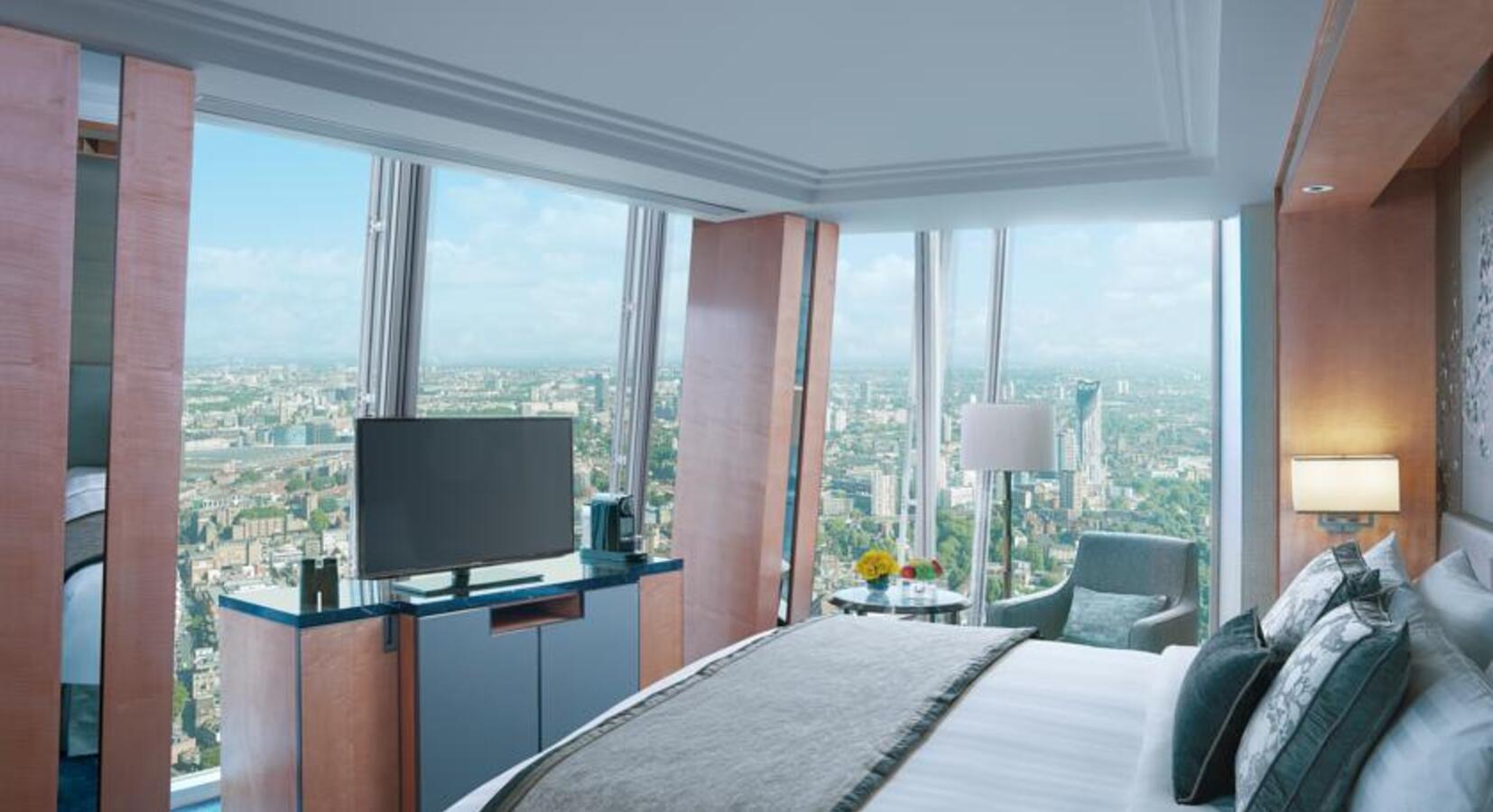 Premier Shard King Room