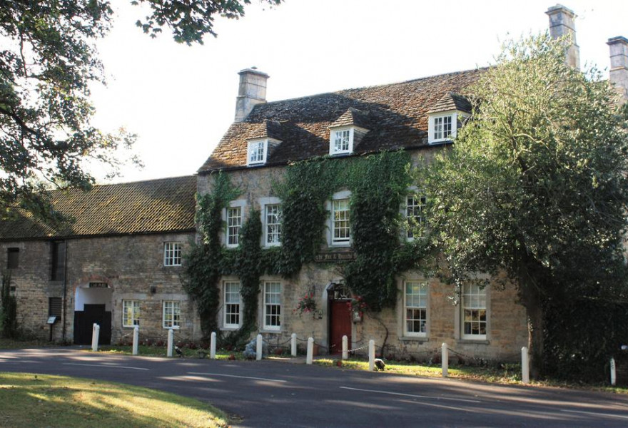 Fox and Hounds Hotel