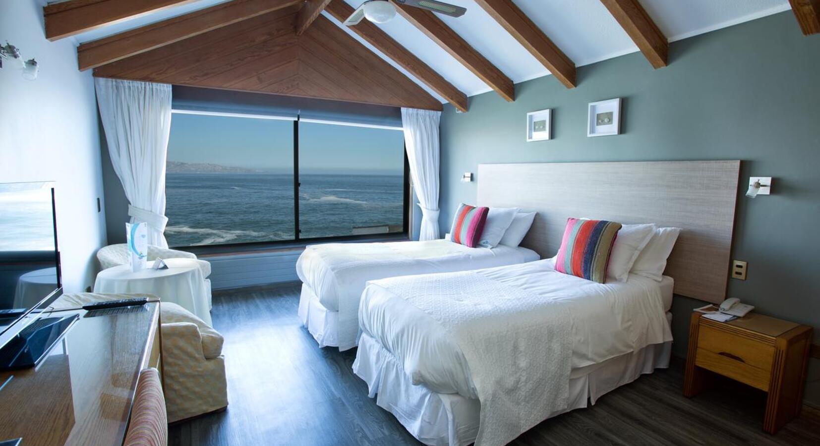 Twin room, sea view