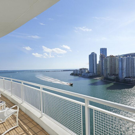 The 5 Best Hotels in Downtown Miami