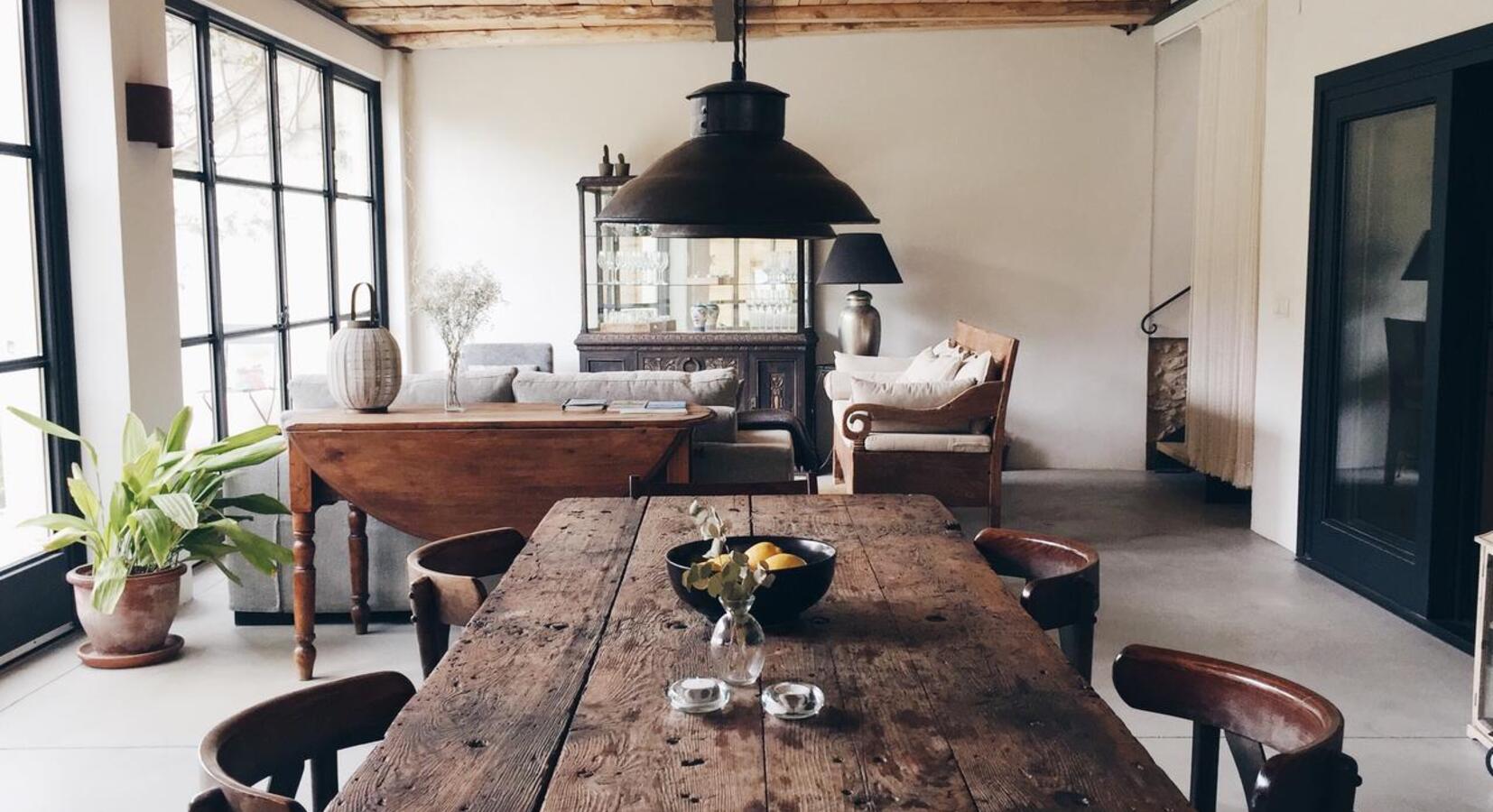 Sitting room and dining