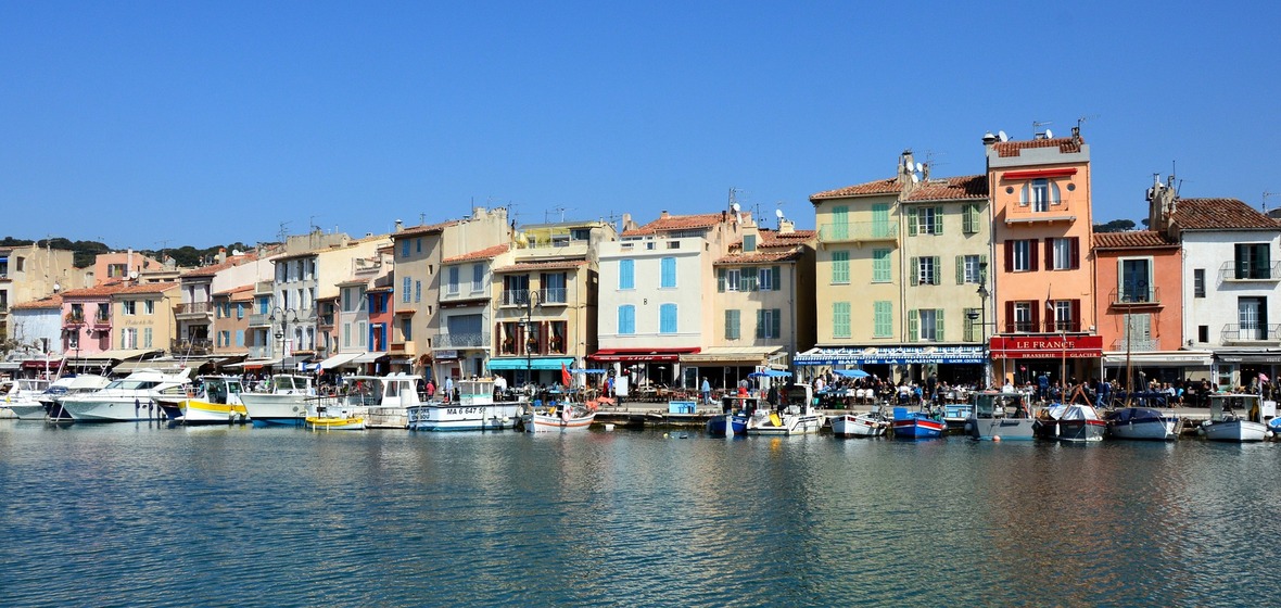 Photo of Cassis