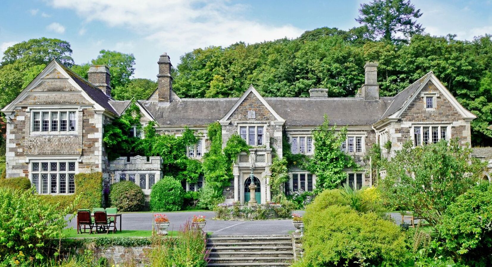 Photo of Lewtrenchard Manor