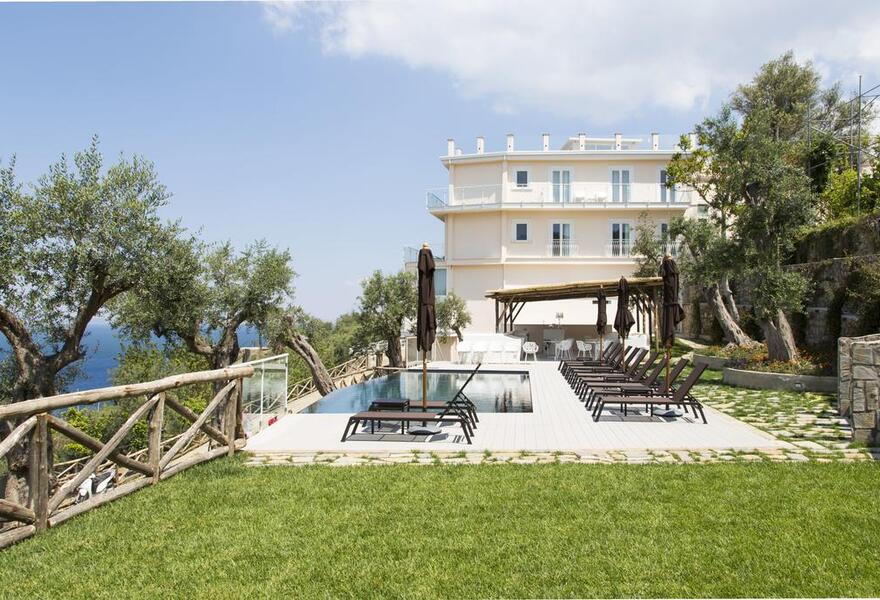 Art Hotel Villa Fiorella