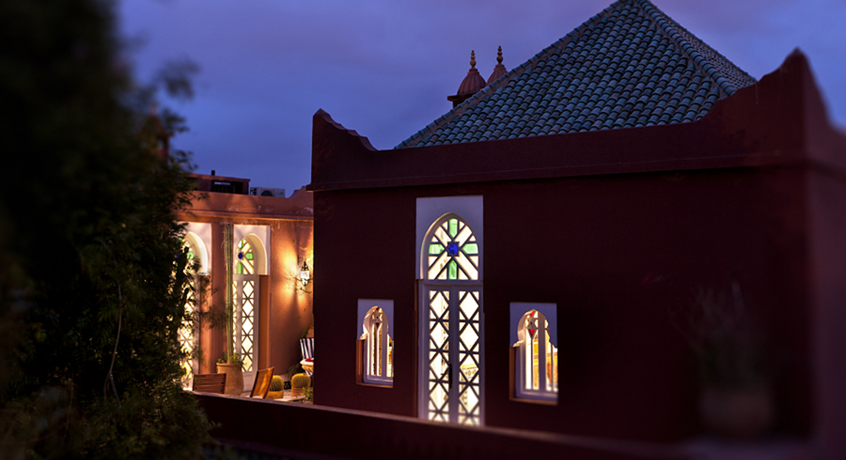 Suite with private terrace at night