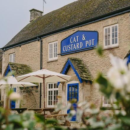 The Cat and Custard Pot Inn