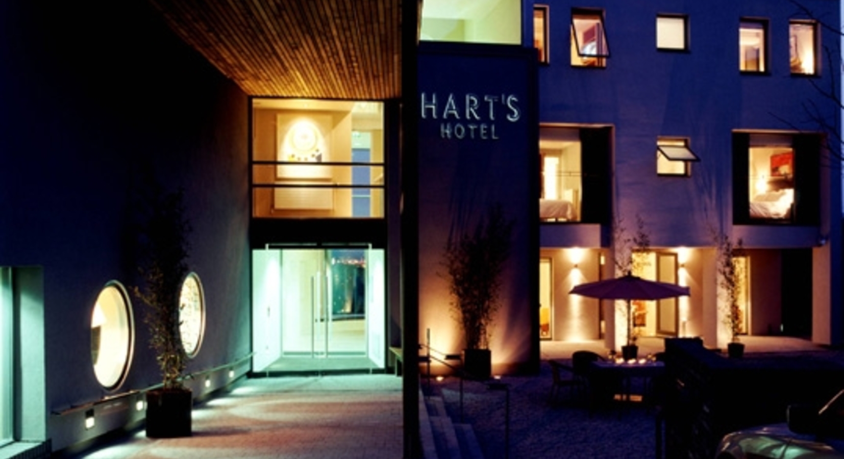 Photo of Hart's Hotel