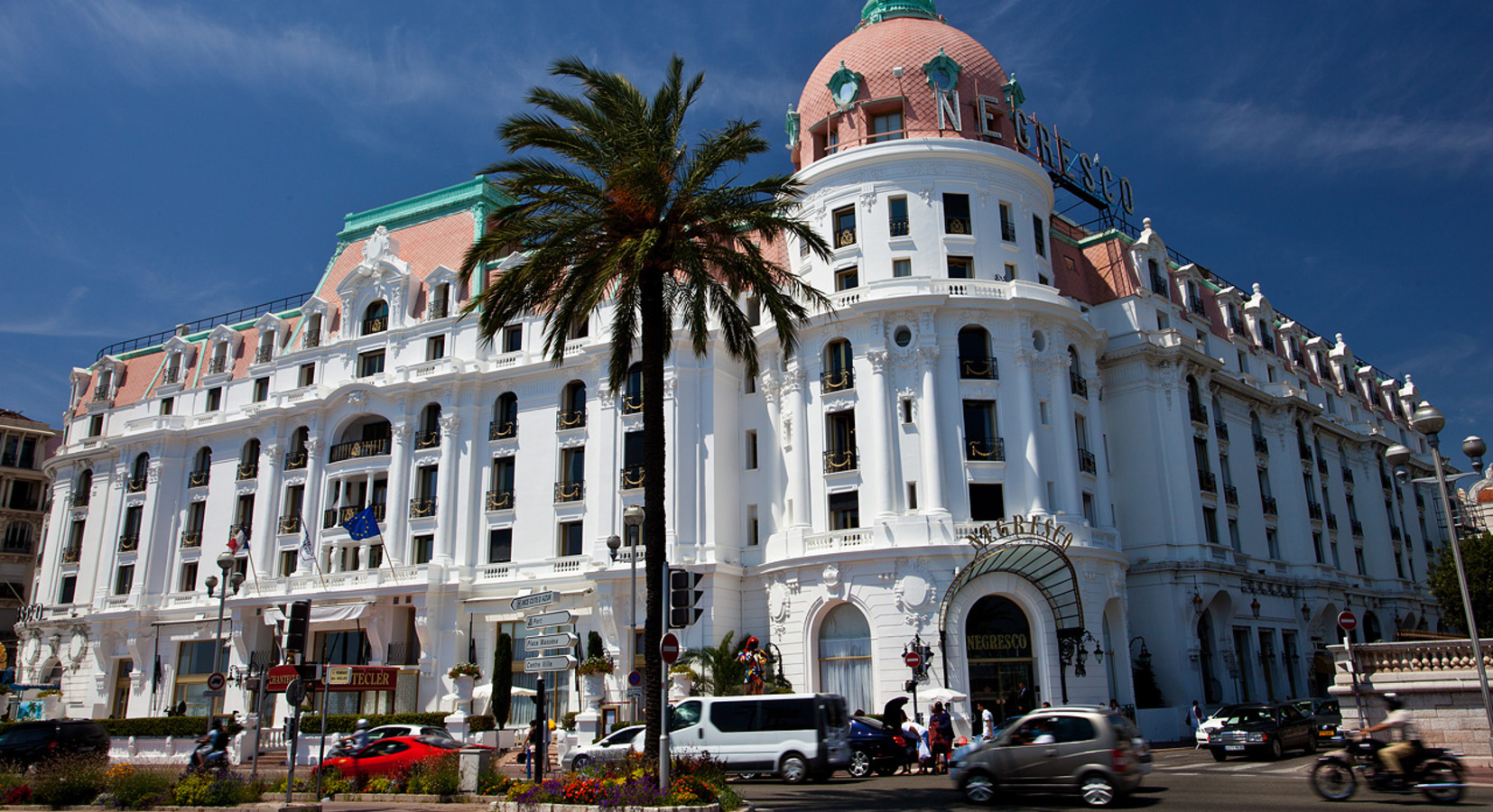 Photo de Negresco Hotel 