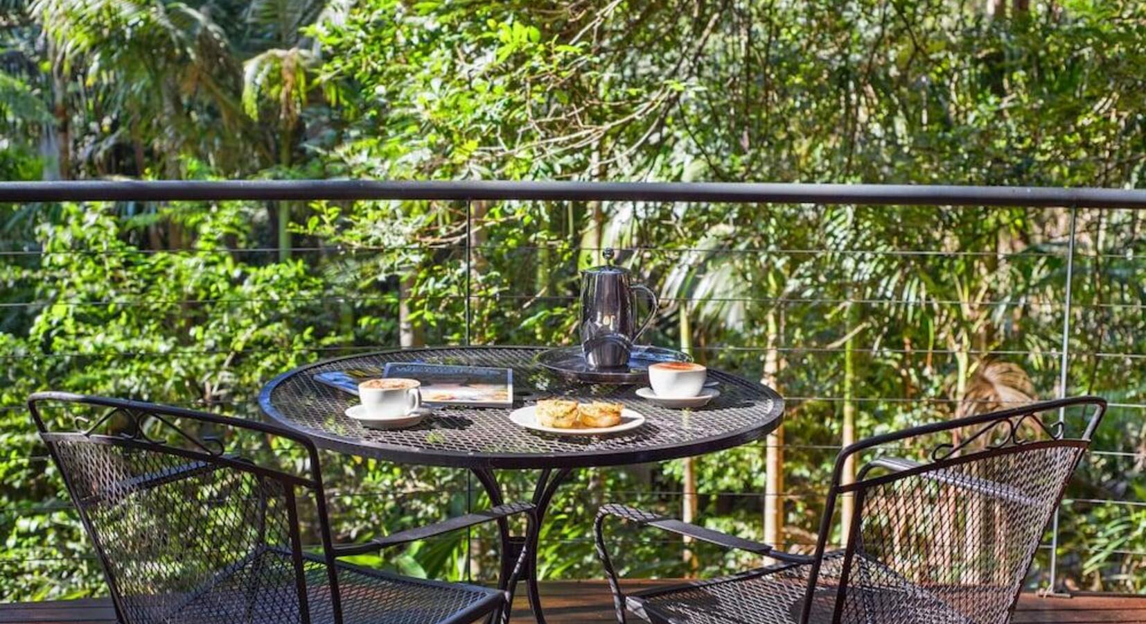 Treehouse Balcony