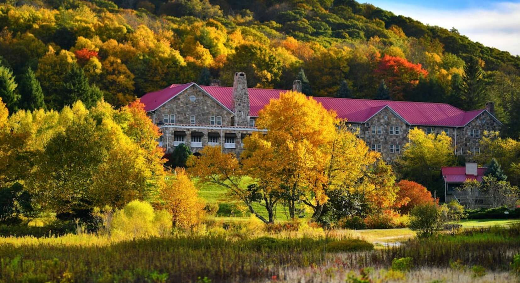 Photo of Mountain Lake Lodge Pembroke