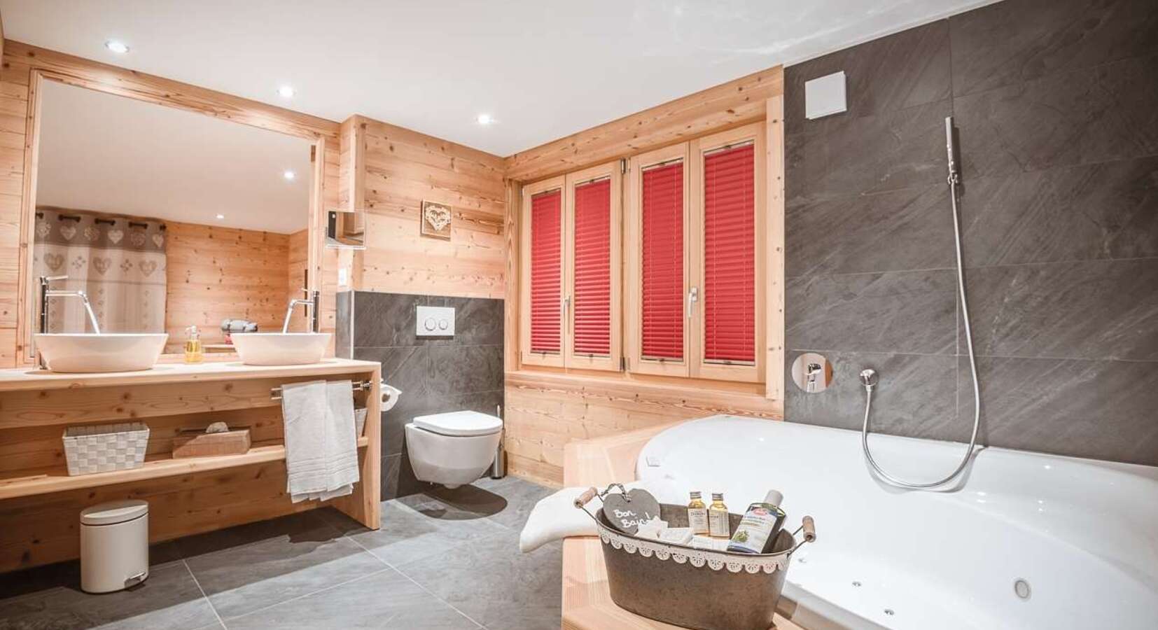 Lifestyle Double Deluxe Bathroom