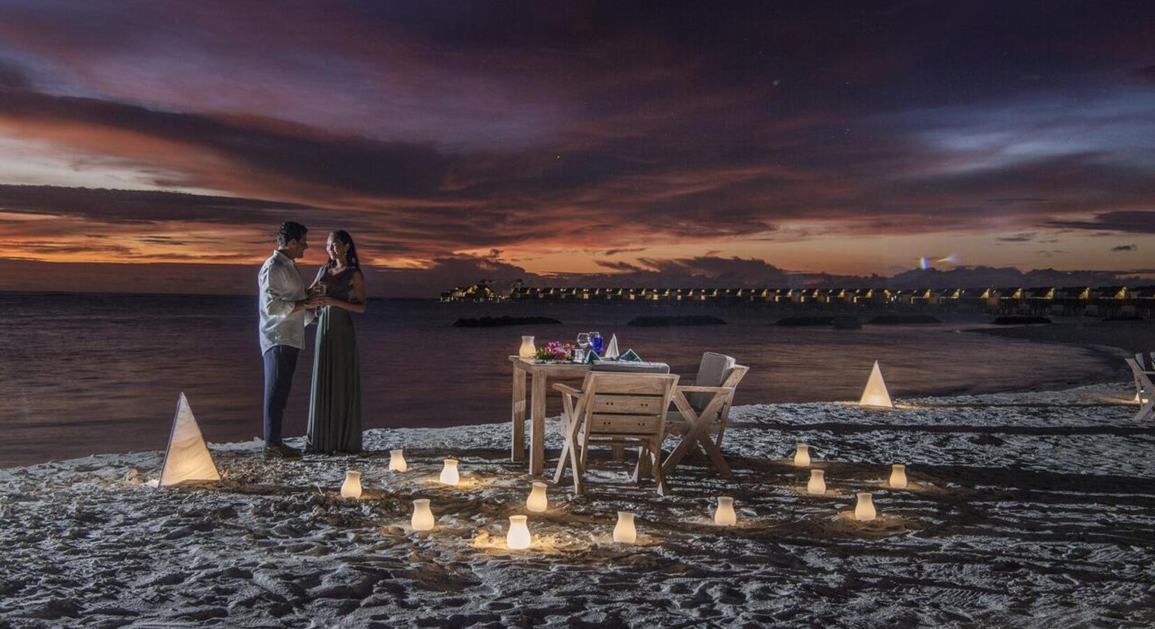 Beach Candlelit Dinner