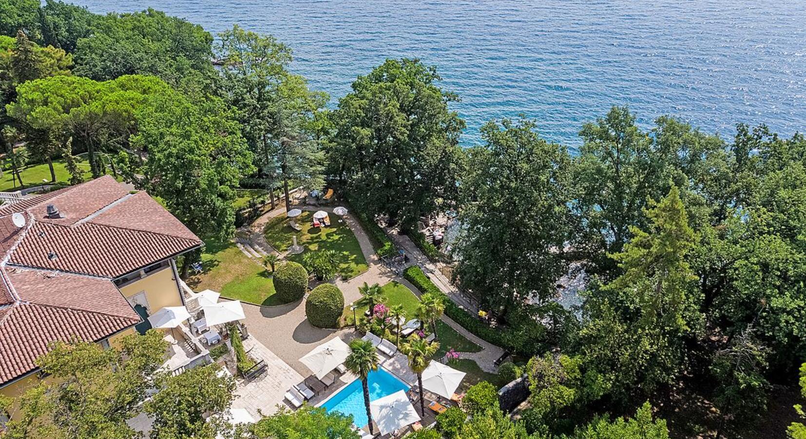 Aerial view of hotel and pool