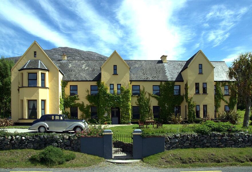 Lough Inagh Lodge