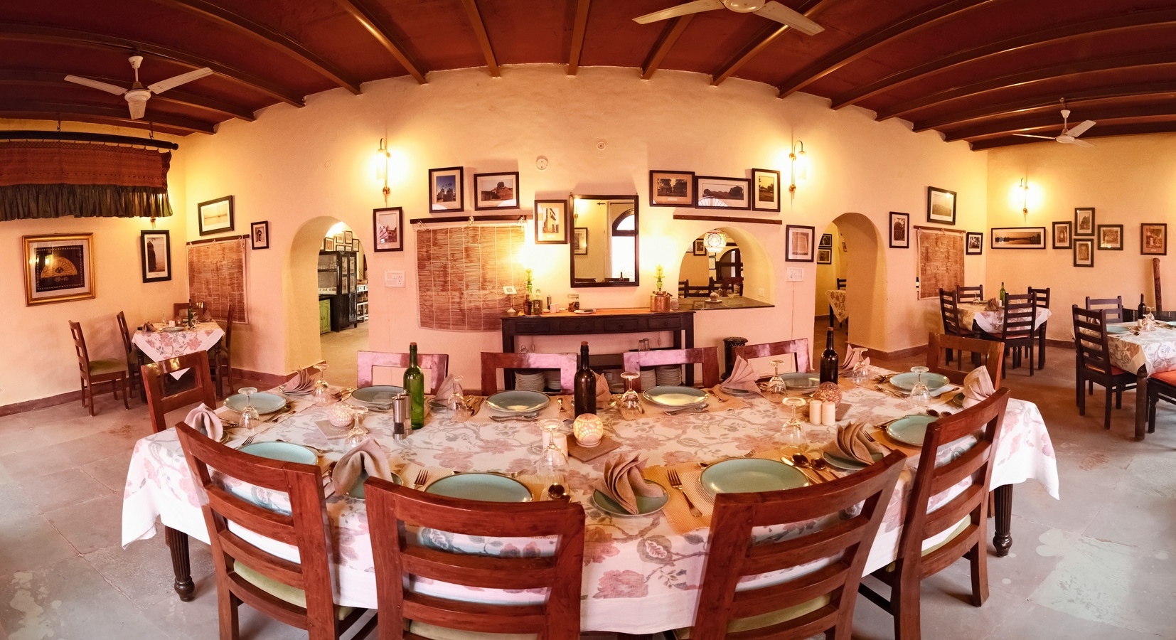 The Old Stables - Dining Rooms