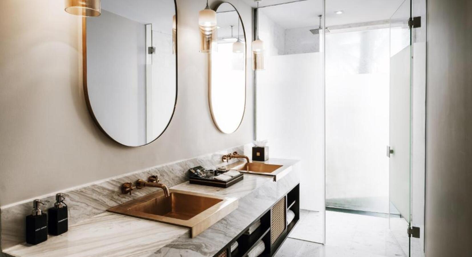 Marble Bathroom 