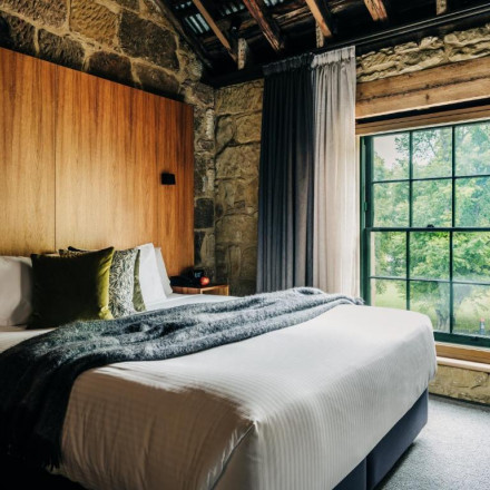 8 Romantic Hotels in Tasmania