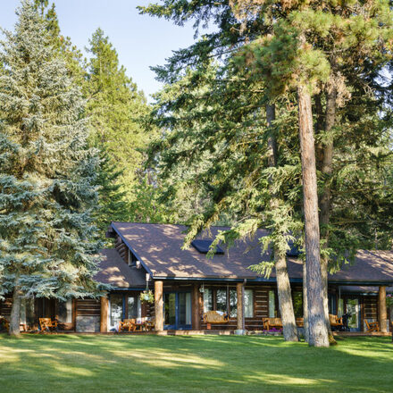 Flathead Lake Lodge