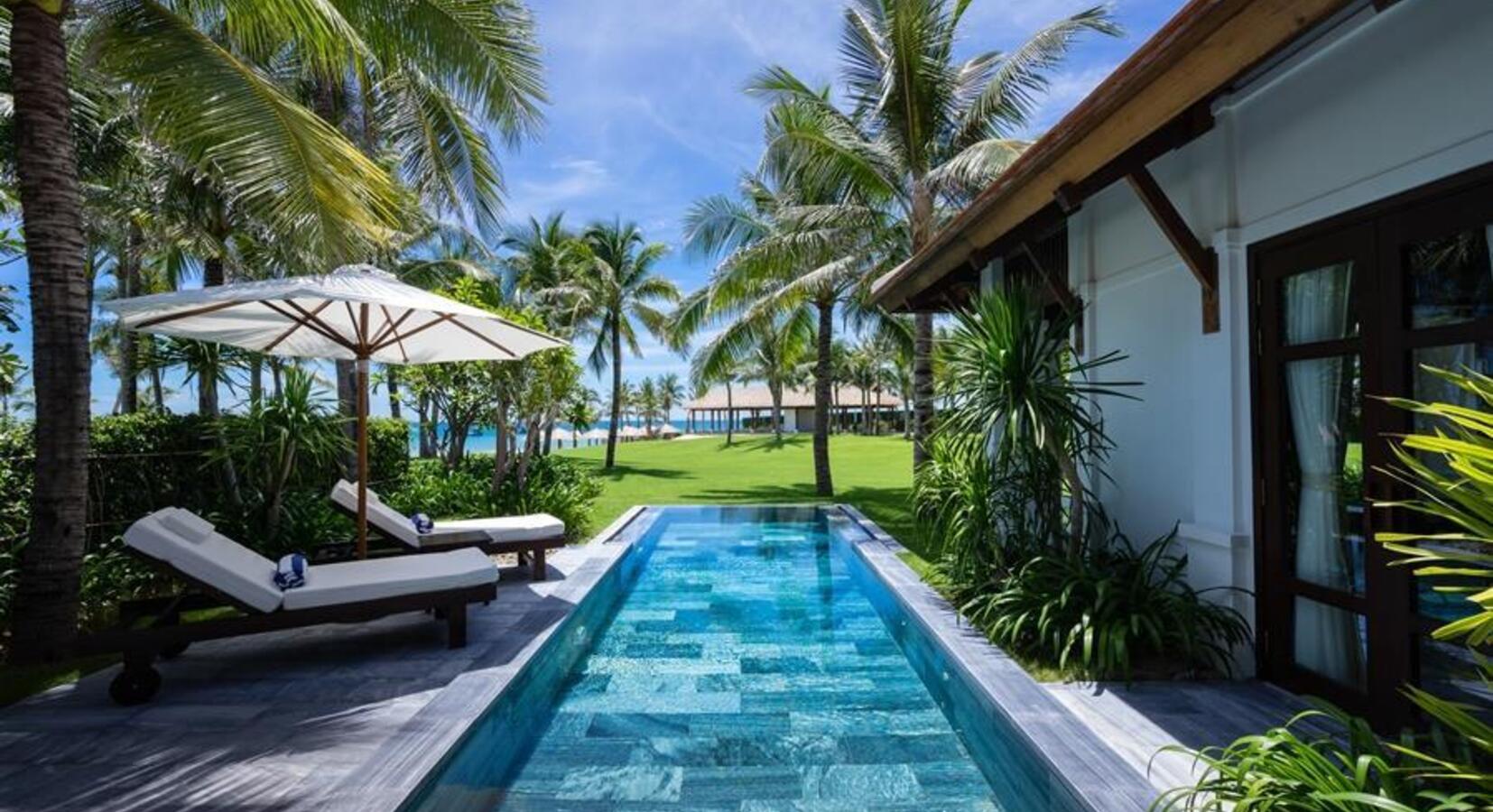 Oceanfront Pool Villa