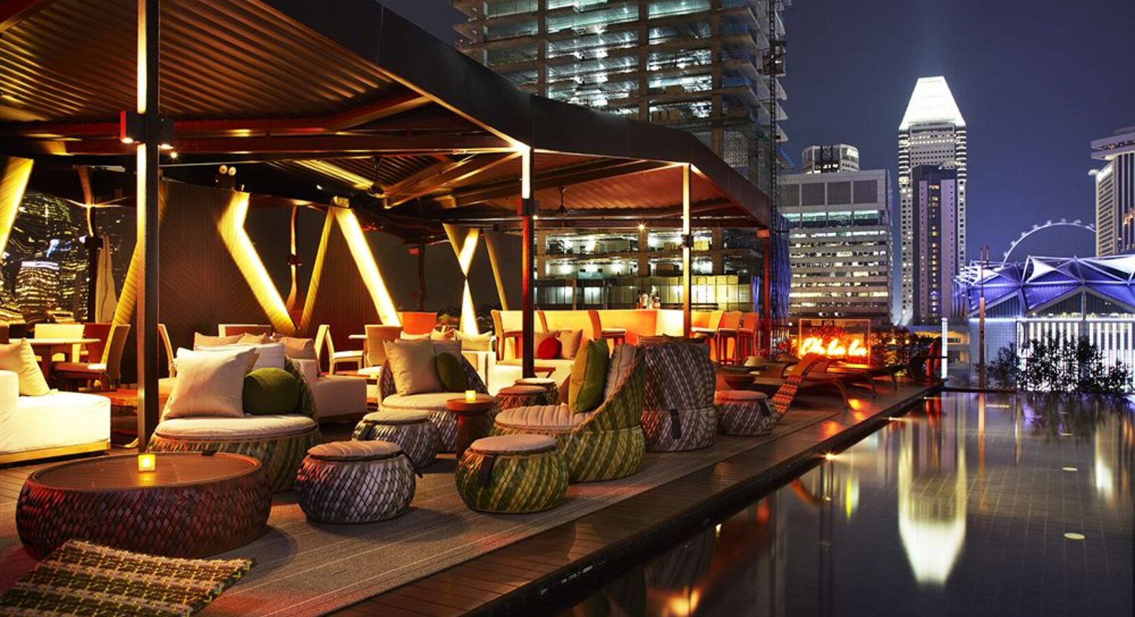 'Cloud 9' and Rooftop Pool by Night