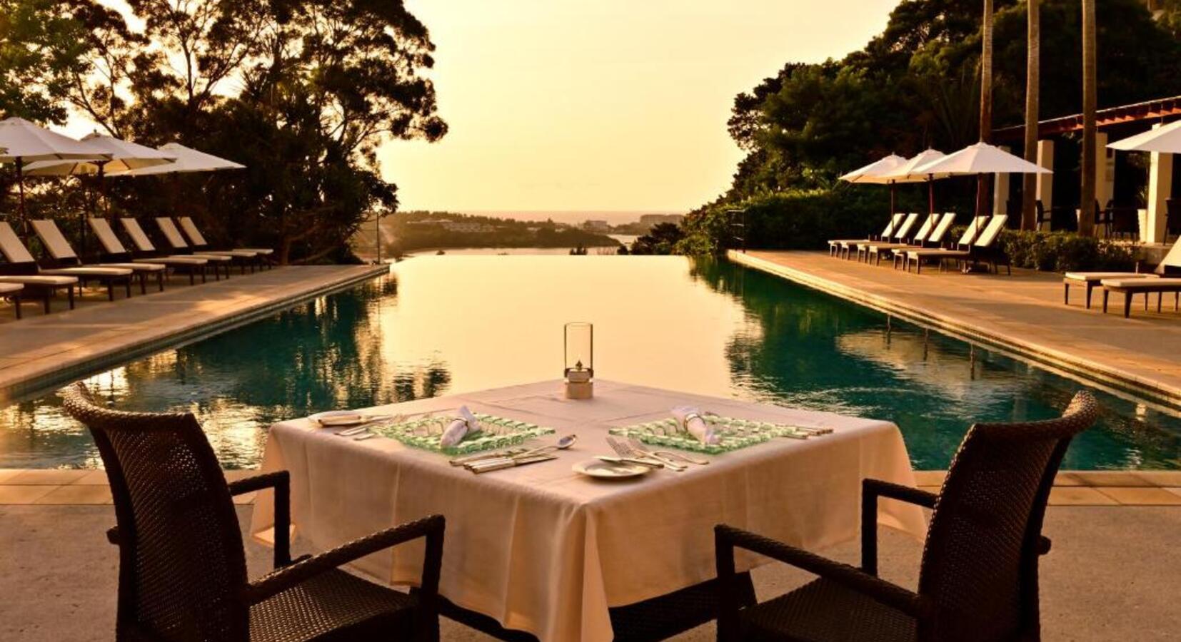 Poolside Dining