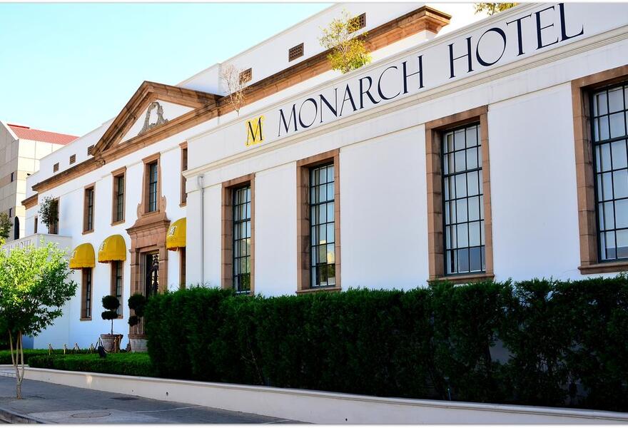 Monarch Hotel