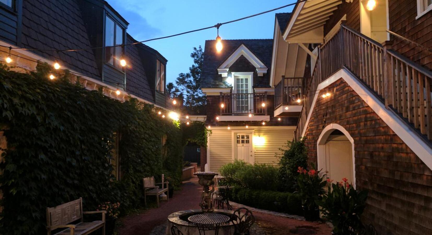 Courtyard Garden