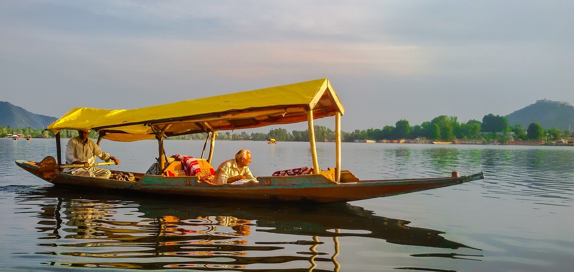 Dal Lake