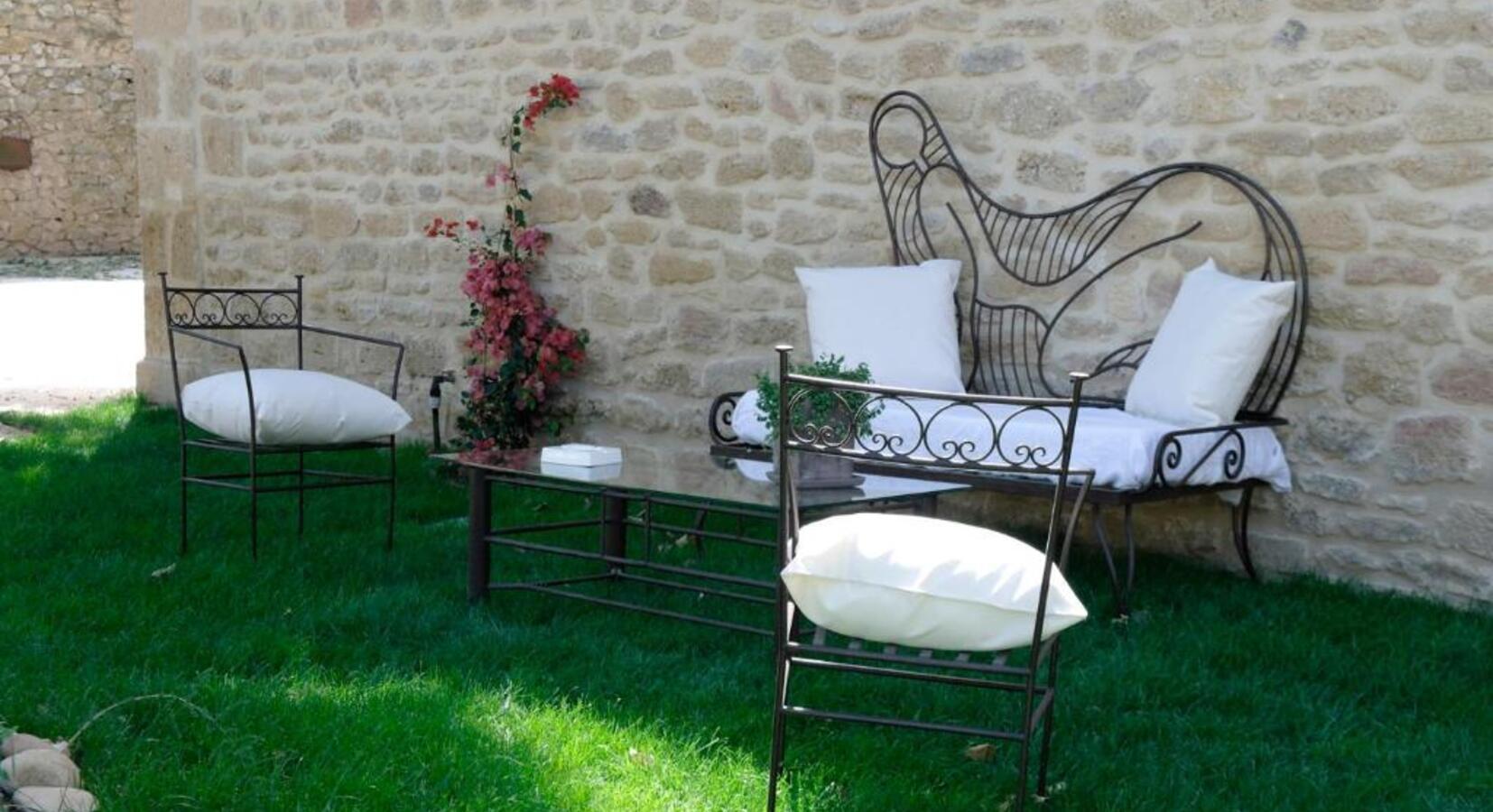 Garden seating