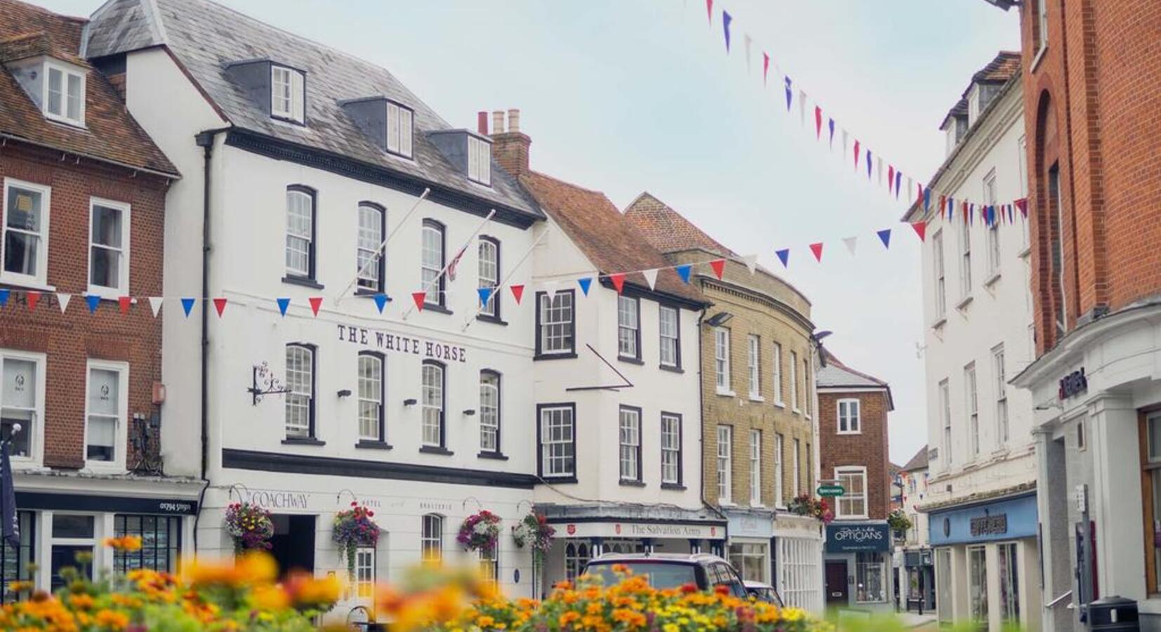 Photo of The White Horse Romsey