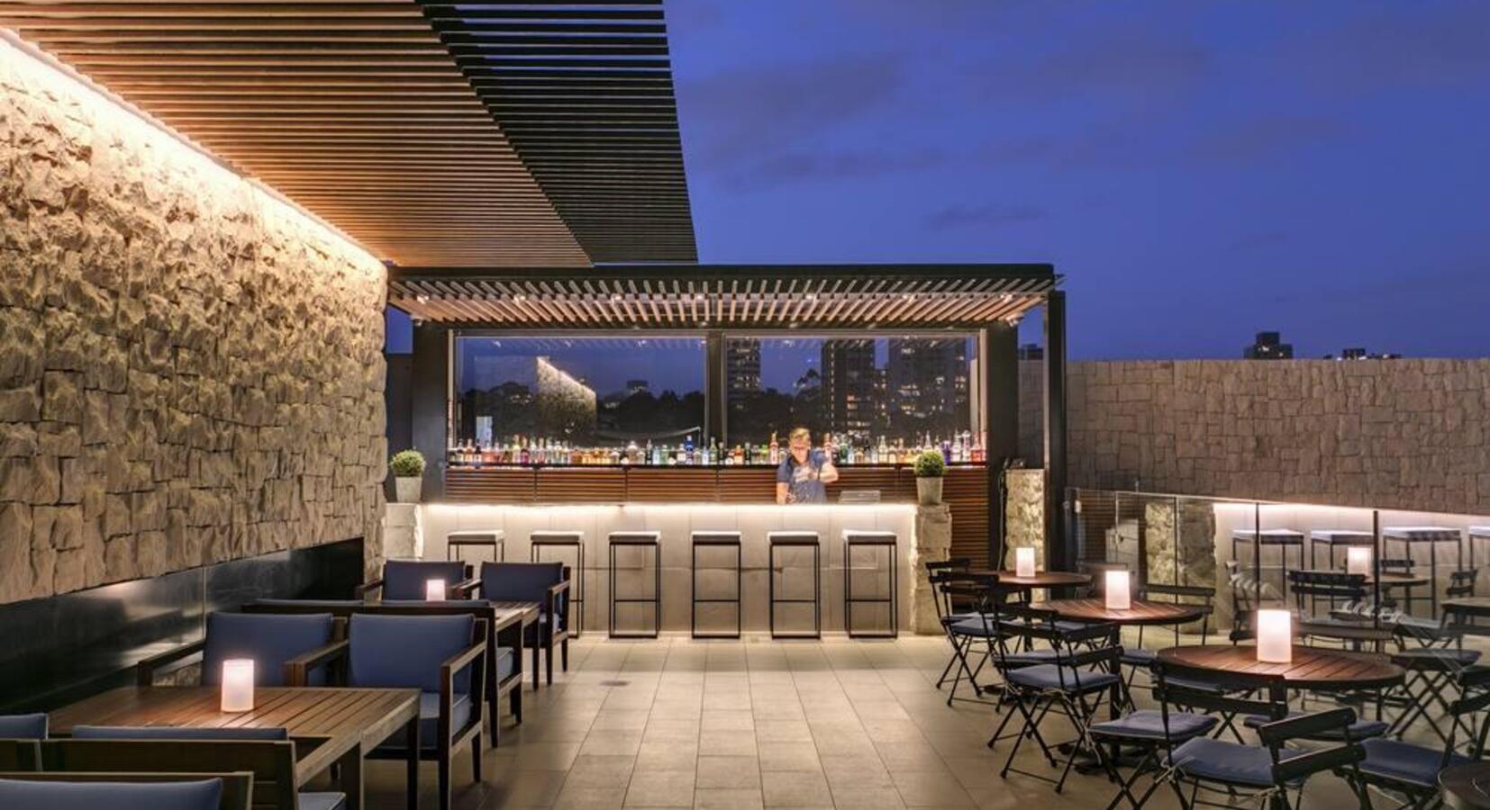 Rooftop Bar & Lounge