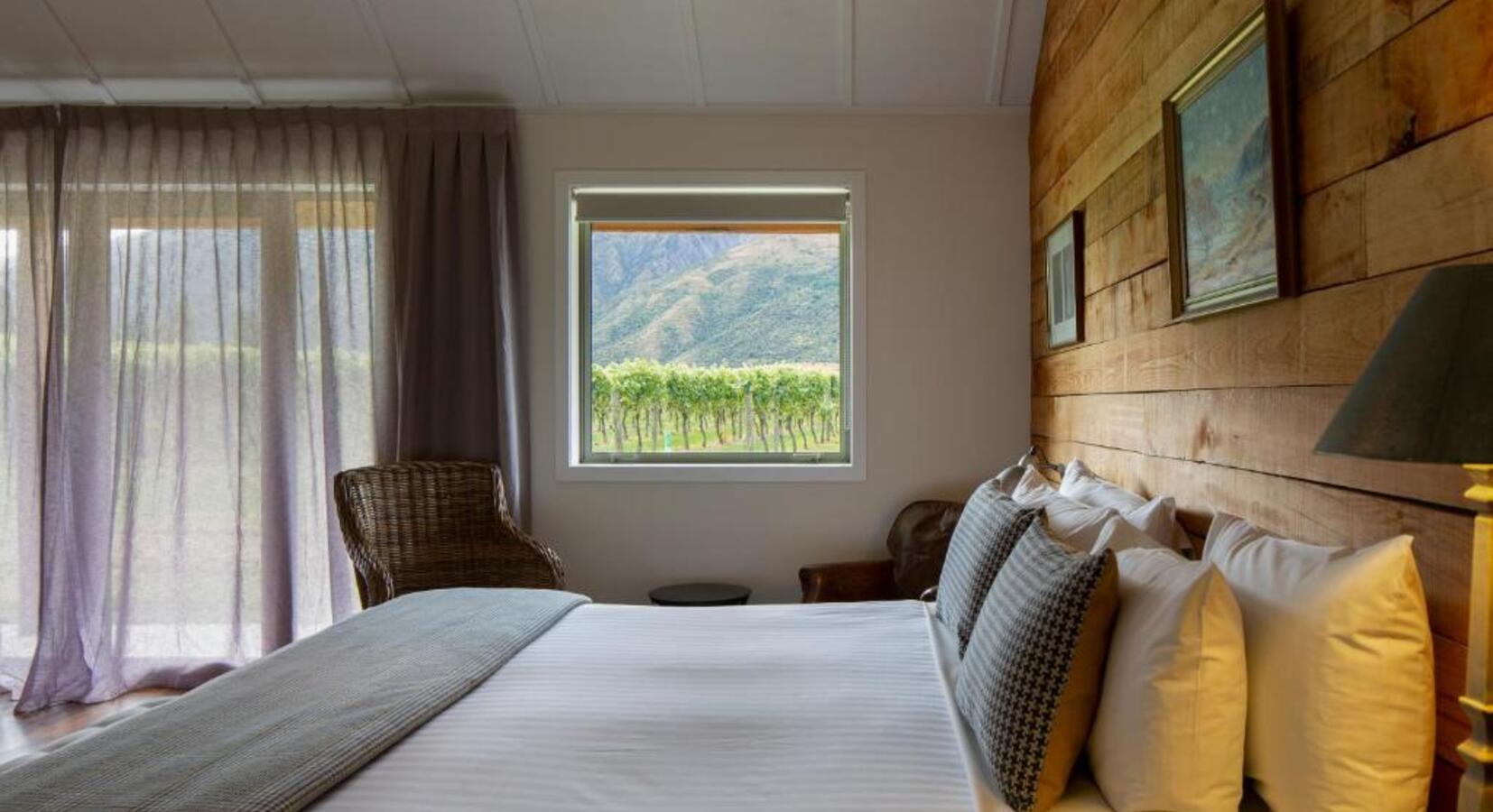 Double Room with Vineyard View