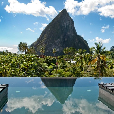 Infinity pool with a view